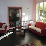 Lido Hotel 3*