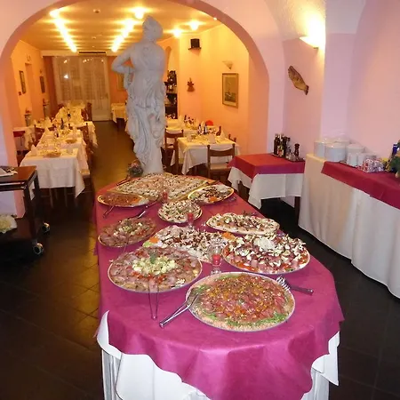Lido Hotel Varraze