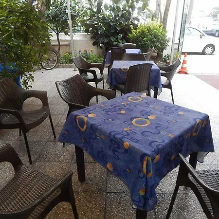 Lido Hotel Varraze