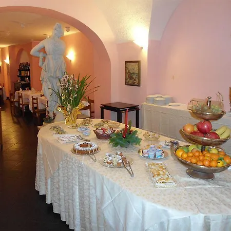 Lido Hotel Varraze