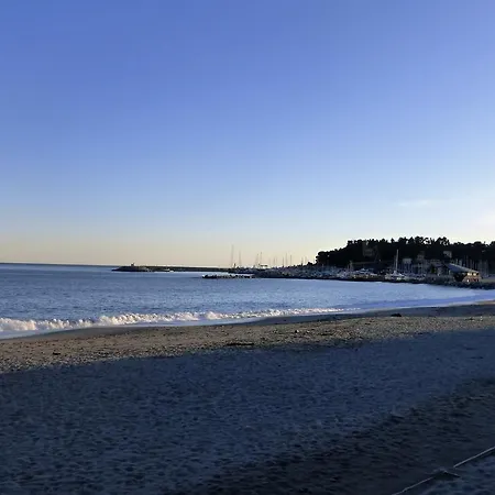 Lido