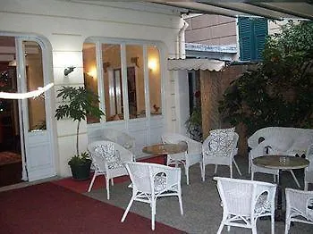Lido Hotel